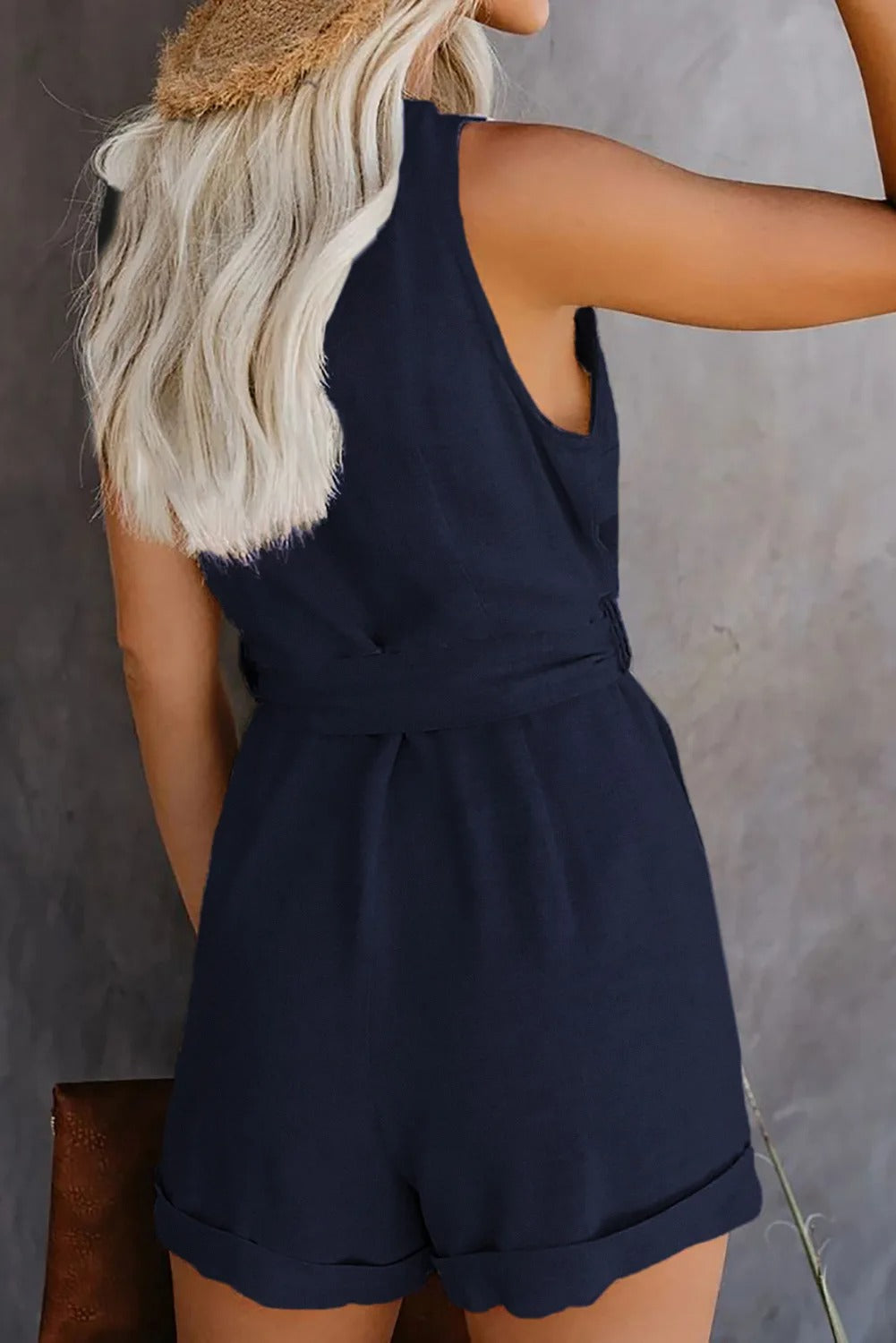 Nina Chic Kurzer Jumpsuit Damen – Eleganter Kurzer Jumpsuit mit Taschen & Bequemer Passform