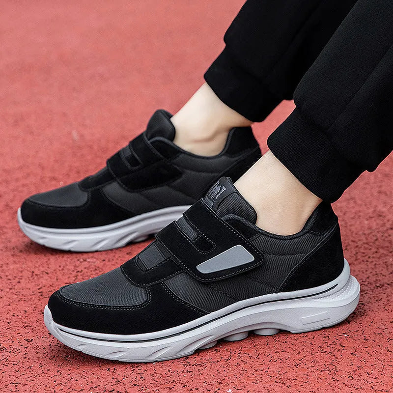 Nora antracitgrå sneaker med kardborreband sedd uppifrån