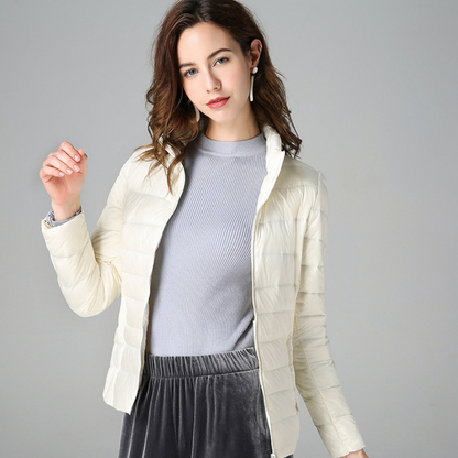 Aurora Women's Jacket – Ultra-Lightweight & Versatile Waterproof Jacket for Mid-Season