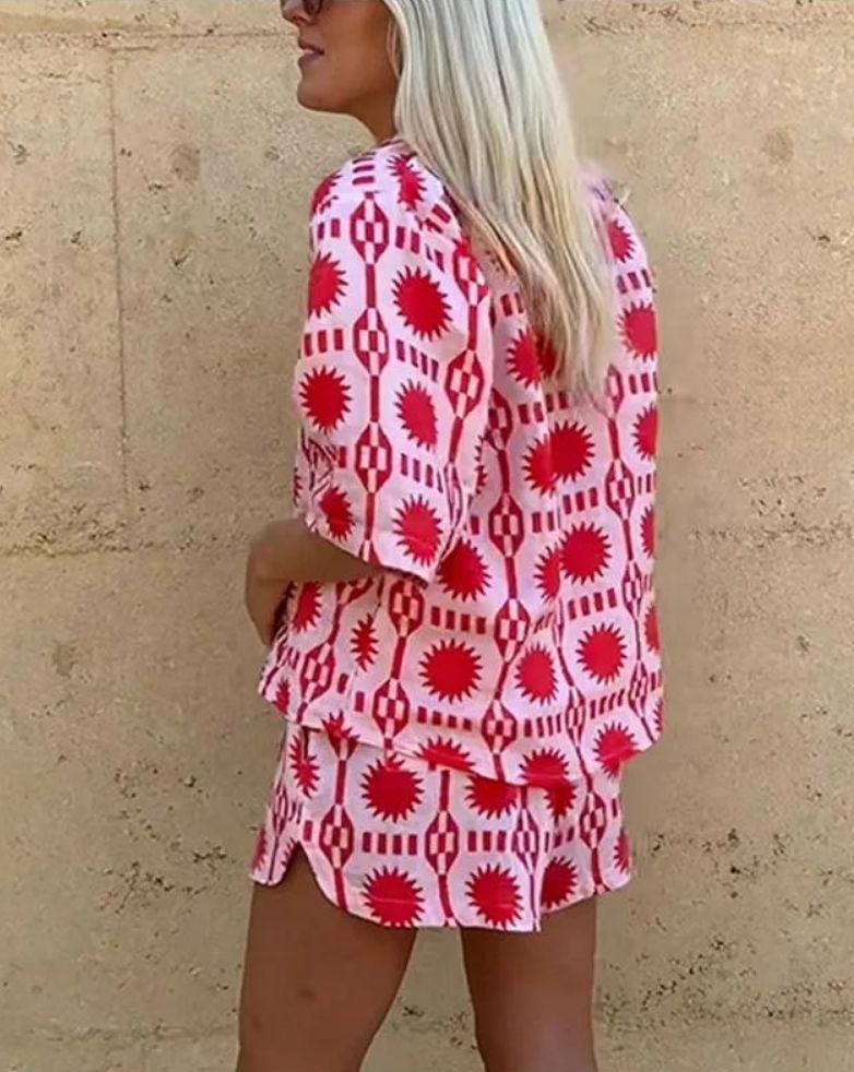 Ensemble Femme Giselle – Zweiteiliges Sommer-Set aus Leinen mit geometrischem Print & bequemem Schnitt