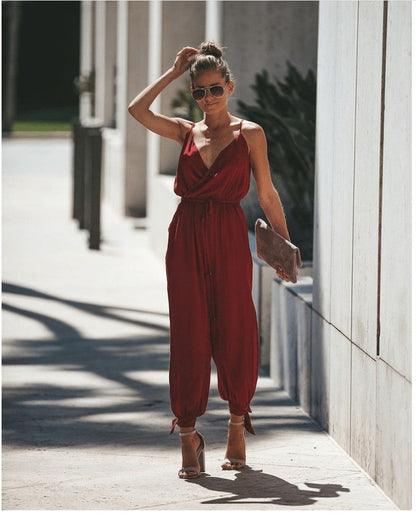 Jumpsuit Dame Blume – Sommer-Outfit aus Baumwolle mit Blumendruck, verstellbaren Trägern und bequemer Passform