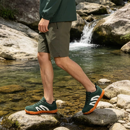 Arvid vita sneakers med snörning – detaljbild