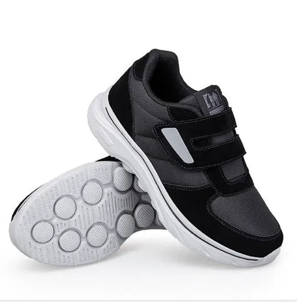 Nora ortopediska sneakers i antracitgrå sedd från sidan