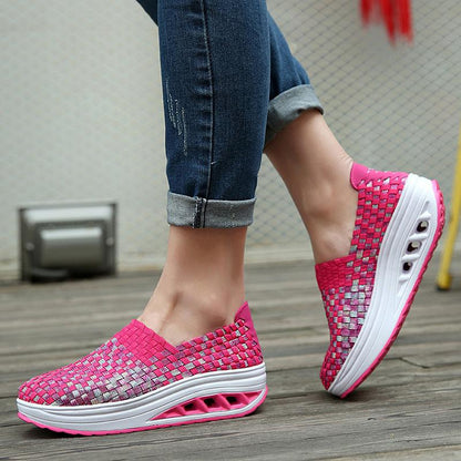 Lina sneakers i colorete för dam – bred passform och förstärkt häl