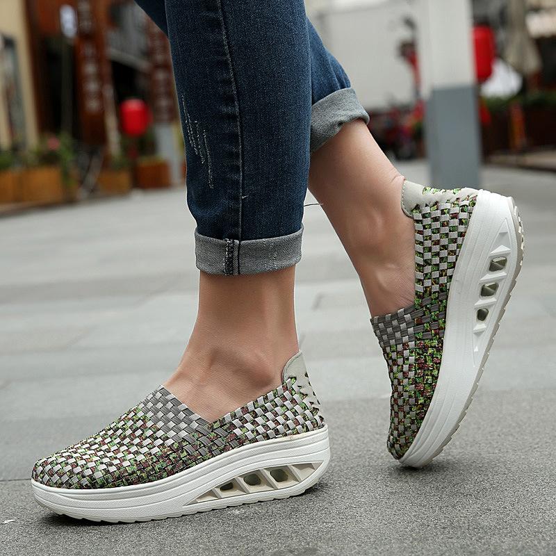Lina colorete sneakers – inre konstruktion för bred och smal fot