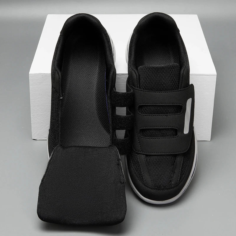 Jämförelse av öppet och stängt läge på Valgora sneakerns vikbara överdel