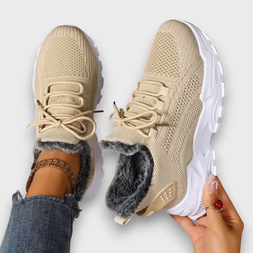 Vinna sneakers dam beige – antihalk syntetsula och justerbar snörning för vinterbruk